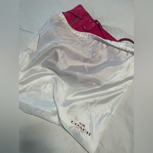 Coach❤️EXTREMELY RARE "Pink Ruby" TATUM Tote❤️Barely Used-ORIGINAL Owner❤️ - Picture 9 of 16